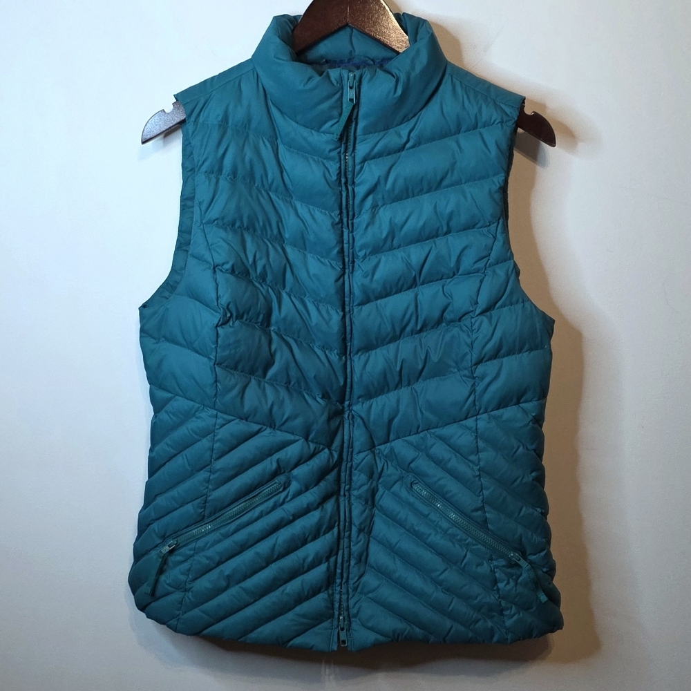 Talbots Teal Chevron Quilted Down Puffer Full Zip Vest Size Medium